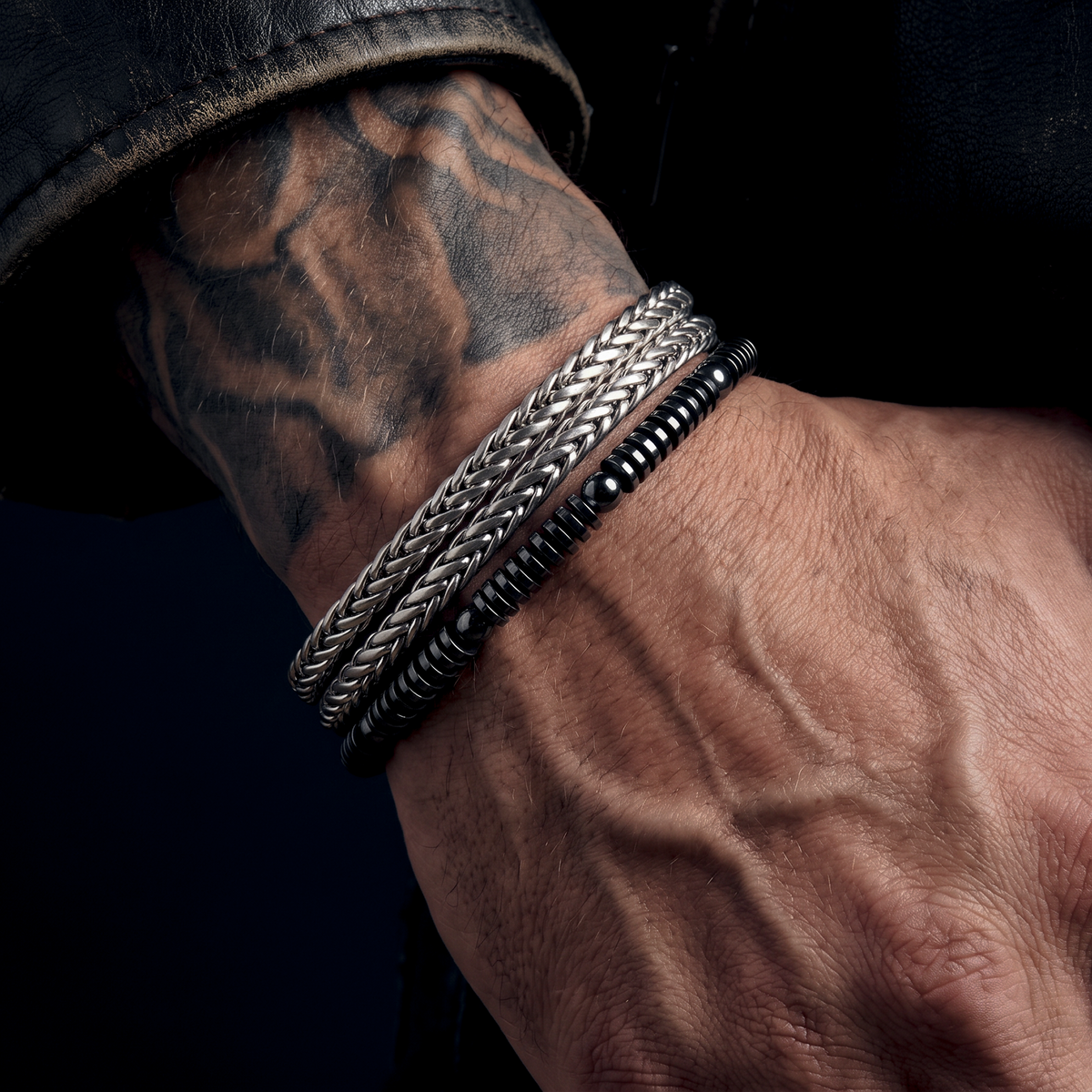 VANGUARD SET - SILVER CHAIN & HEMATITE BRACELETS